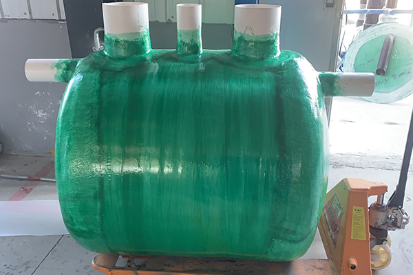 玻璃鋼化糞池購(gòu)買(mǎi)時(shí)要考察哪些內(nèi)容