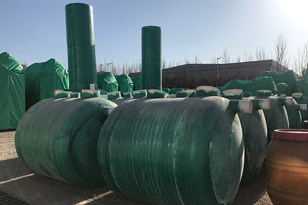 玻璃鋼化糞池廠家是根據(jù)哪些來進(jìn)行報(bào)價(jià)的 玻璃鋼化糞池廠家是根據(jù)哪些來進(jìn)行報(bào)價(jià)的